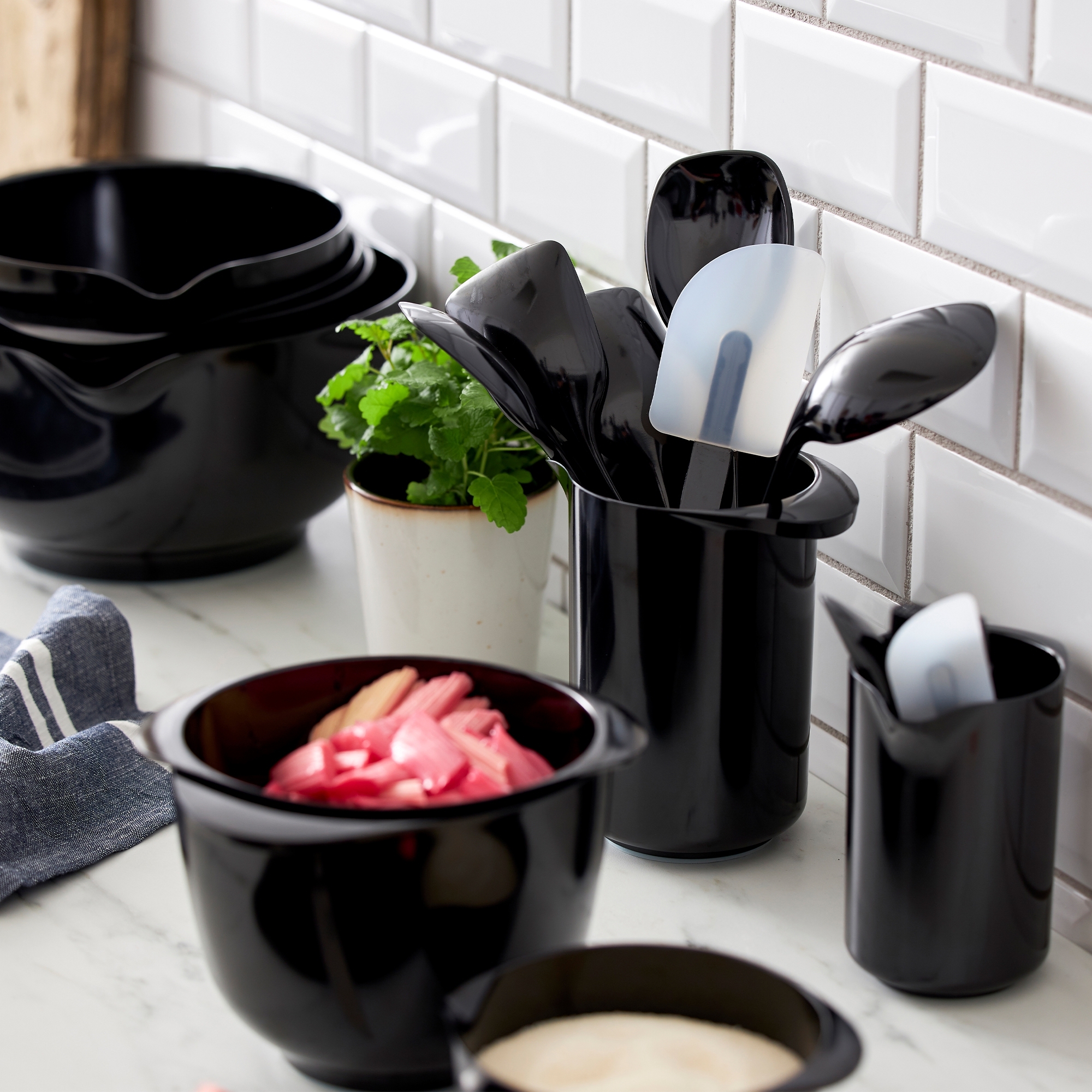 Rosti - NEW Margrethe Rührschüssel - 2 l - Schwarz Rosti - NEW Margrethe Rührschüssel - 2 l - Schwarz