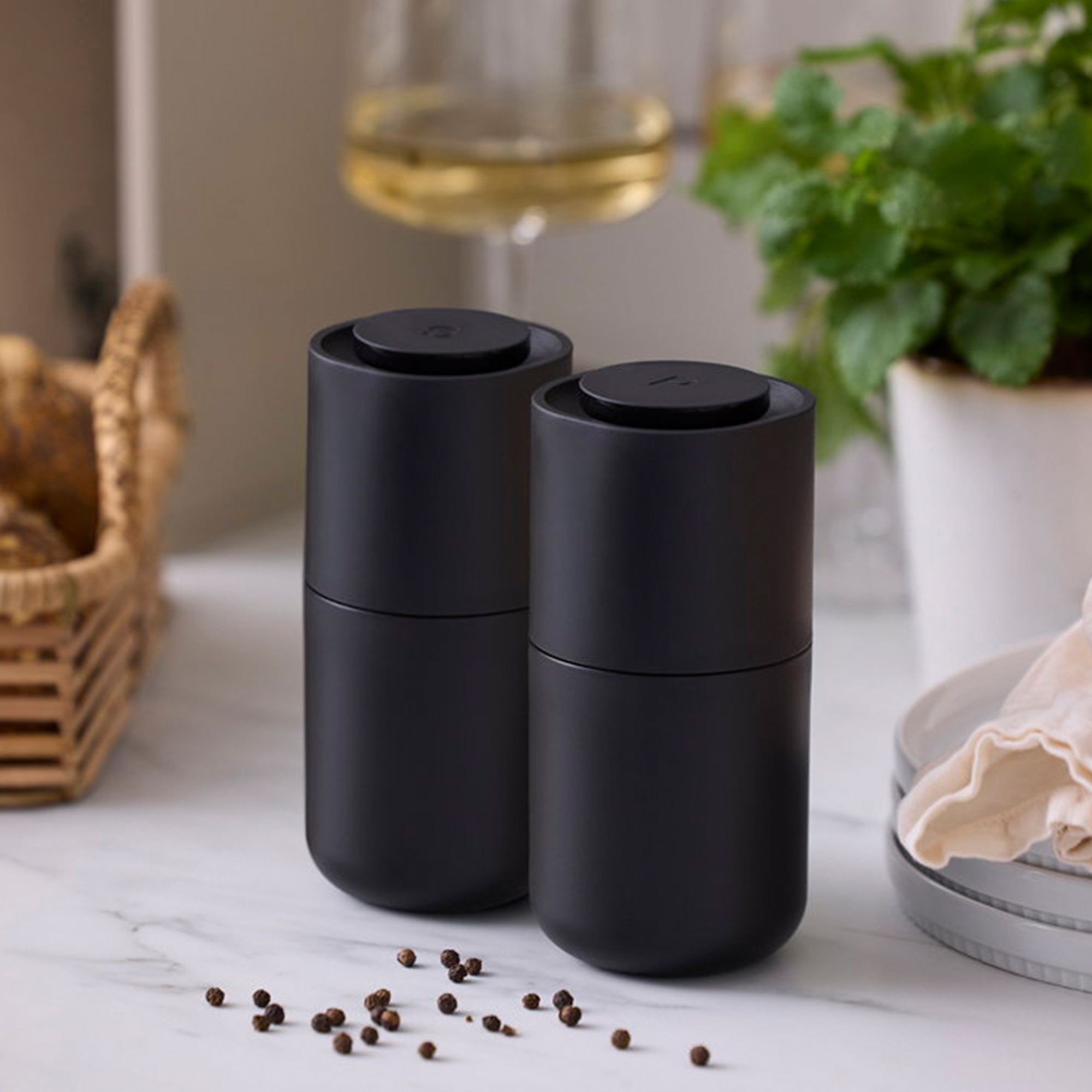Rosti - Agnes Salzmühle - Black